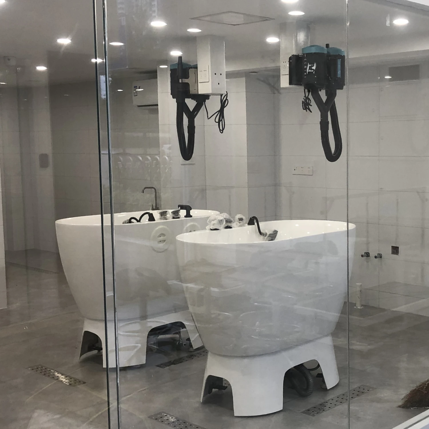 Aeolus Wall Mount For TD900CG Gemini Grooming Dryer 4 Aeolus Wall Mount For TD900CG Gemini Grooming Dryer - Image 2