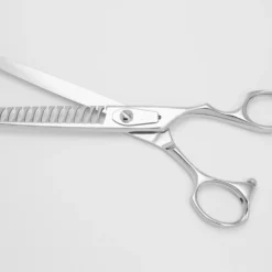 Utsumi U&U BL 65/18 Blender 18 Teeth 6.5" 7 Utsumi U&U BL 65/18 Blender 18 Teeth 6.5" -Wahl Shop UT SBL6518 2